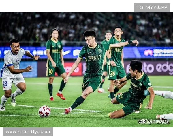 阿洛伊西兄弟分别执教成都蓉城与浙江队，成中超佳话