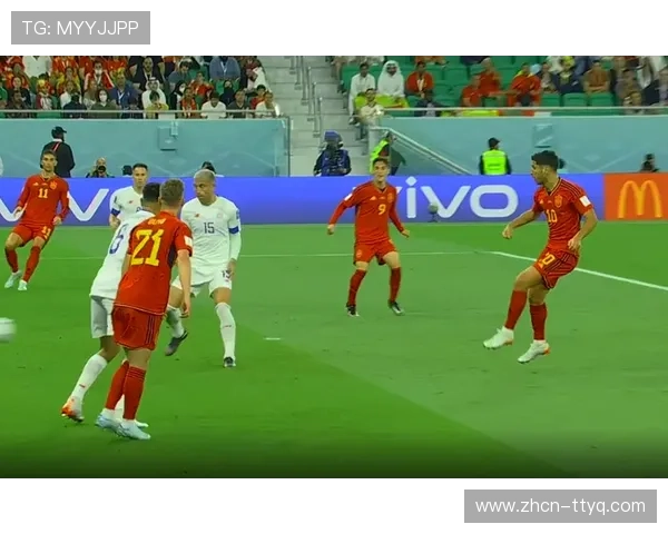 皇家社会对阵巴列卡诺，主队球迷在第12分钟集体鼓掌致敬旧将